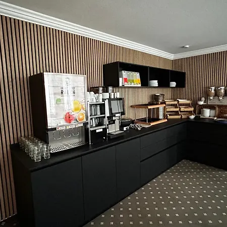 ホテル Boutique Am Rathaus - Reblaus 3*