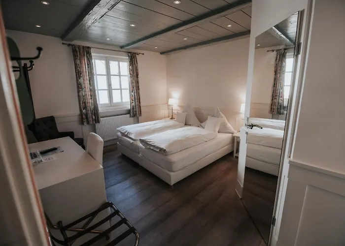 Готель Boutique Am Rathaus - Reblaus 3*